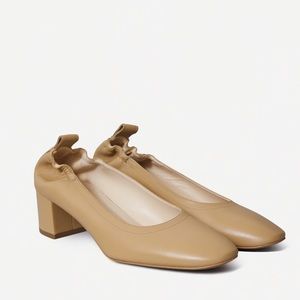 Everlane tan day heel shoes sz 9